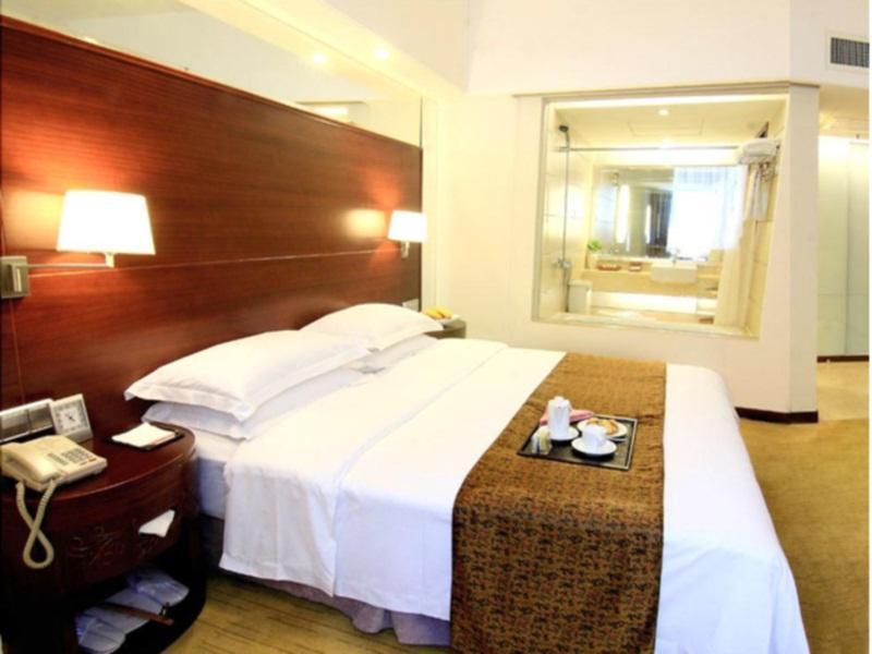 Ramada Hotel Сямынь Экстерьер фото