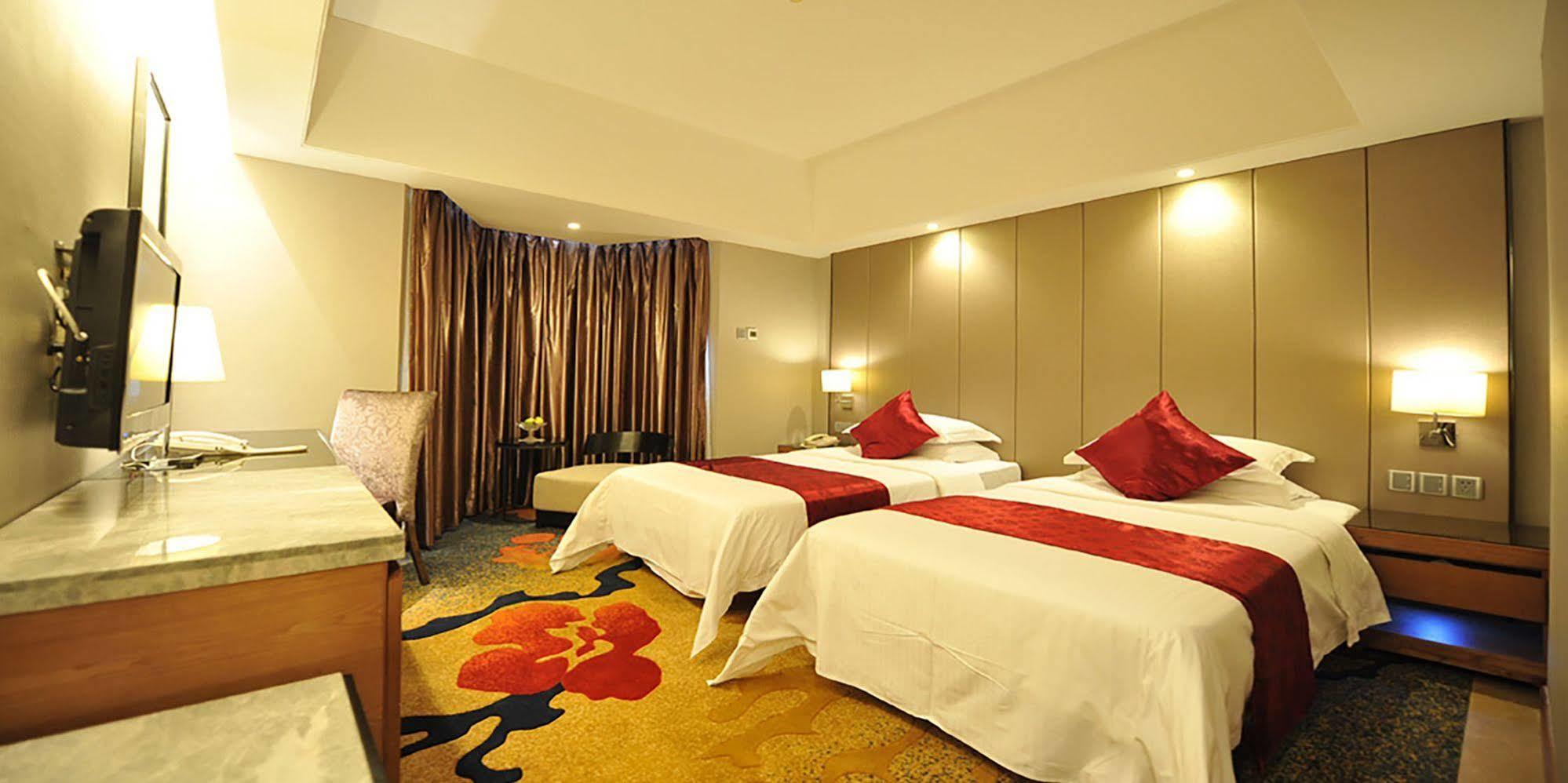 Ramada Hotel Сямынь Экстерьер фото
